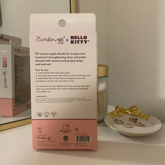 Hello Kitty nails/design - Picture 4 of 4